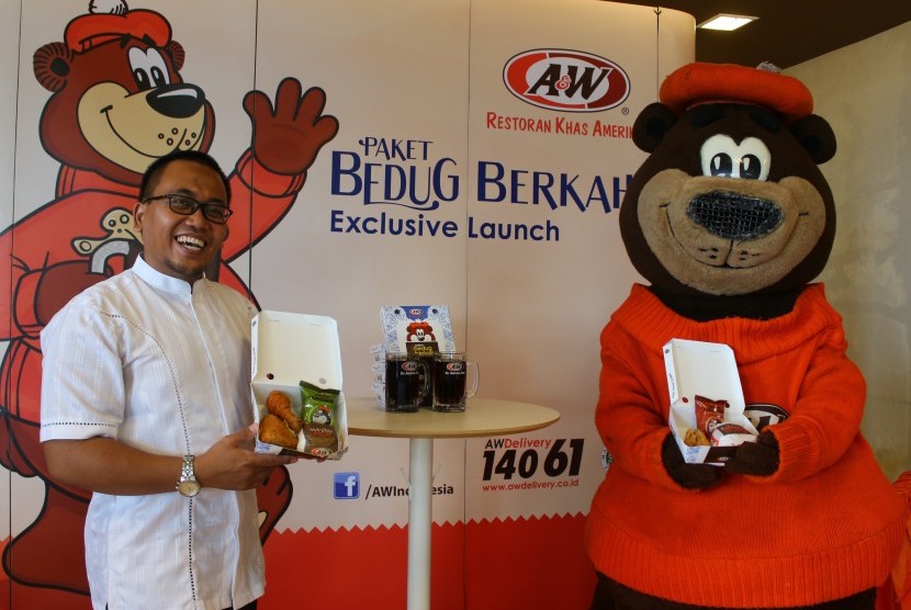 Paket bedug berkah A&W dijajakan selama bulan Ramadhan.