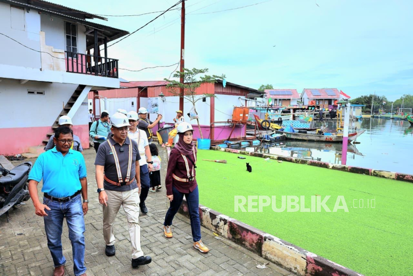Warga Muara Angke Kesulitan Air Bersih, PAM Jaya Siap Bangun Jaringan Perpipaan