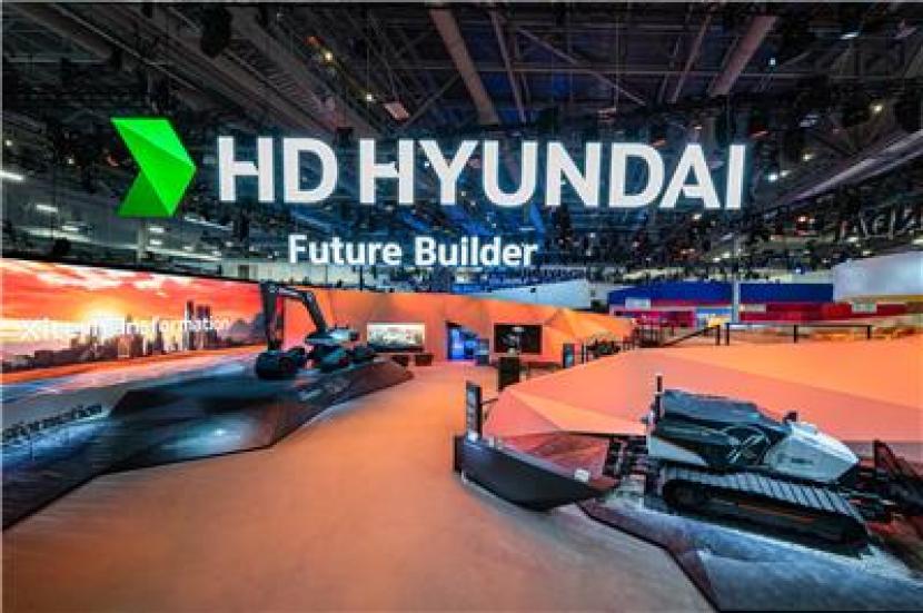 Pameran HD Hyundai di CES 2024 di Las Vegas, Nevada.