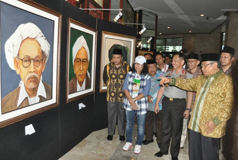 Pameran Lukisan 'Sang Kekasih',  karya pelukis Nabila Dewi Gayatri, ini dibuka sejak, Senin (08/5), di Grand Sahid Jaya Hotel, Jakarta.