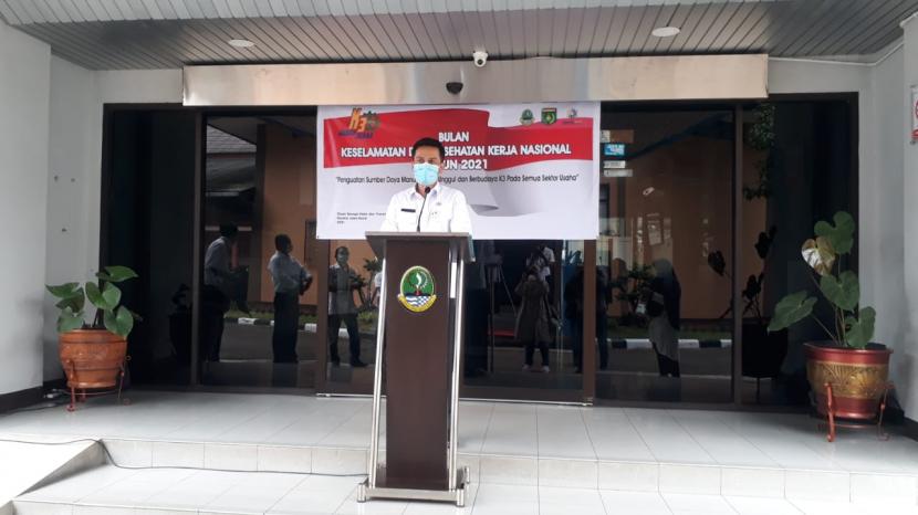 Kepala Dinas Tenaga Kerja dan Transmigrasi (Disnakertrans) Provinsi Jawa Barat (Jabar), Rachmat Taufik Garsadi. 