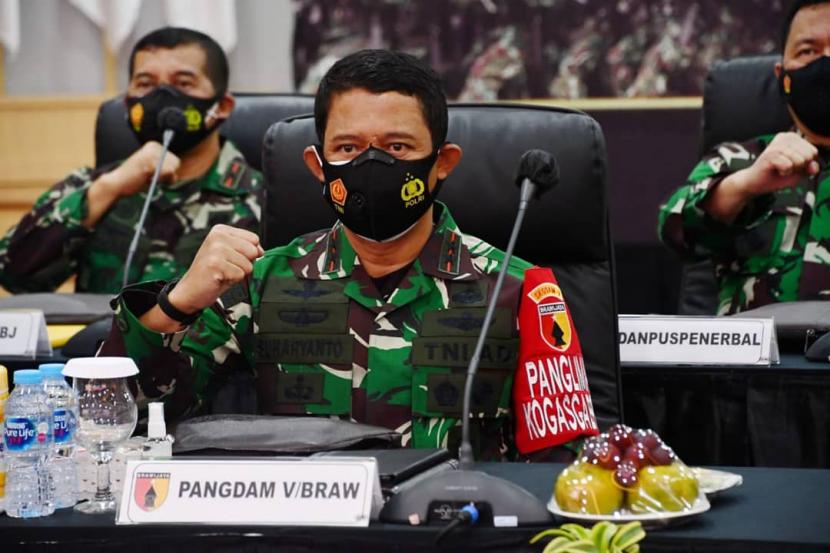 Mayjen TNI Suharyanto resmi menjabat sebagai Kepala BNPB.