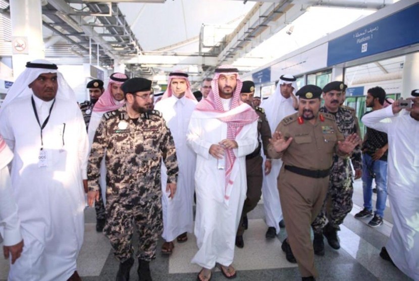 Pangeran Abdullah Bin Bandar tinjau kesiapan layanan kereta api Mashaer.