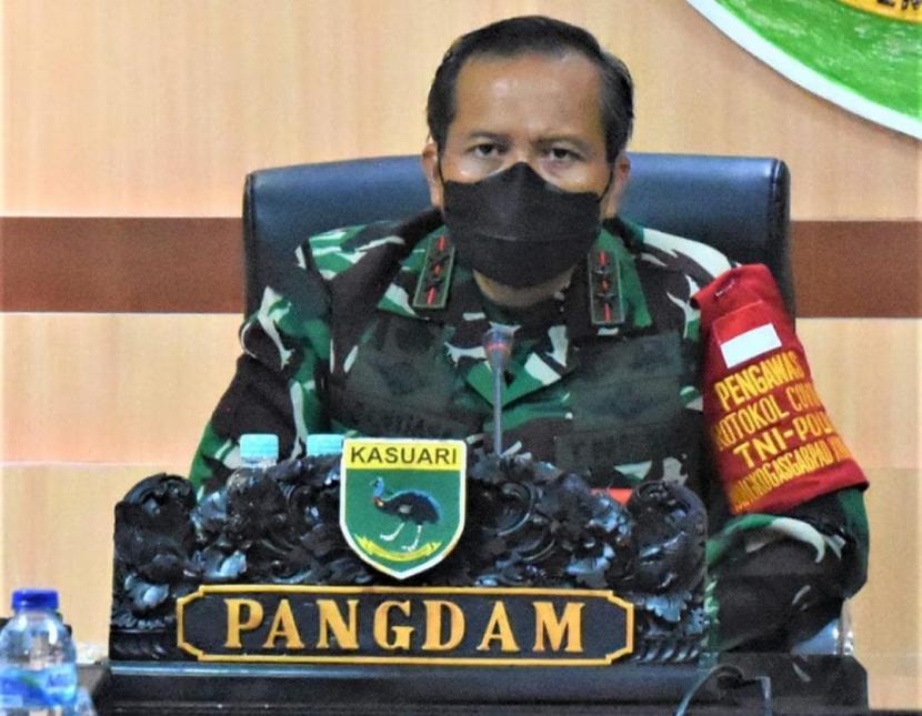Panglima Kodam (Pangdam) XVIII/Kasuari, Mayjen I Nyoman Cantiasa dipromosikan sebagai Panglima Komando Gabungan Wilayah Pertahanan (Pangkogabwilhan) 3.