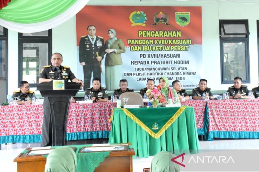 Panglima Komando Daerah Militer (Pangdam) XVIII/Kasuari Mayor Jenderal TNI Ilyas Alamsyah Harahap.