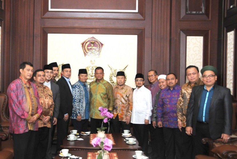 Panglima TNI Jenderal Gatot Nurmantyo bertemu Dewan Syuro Komite Umat untuk Tolikara.