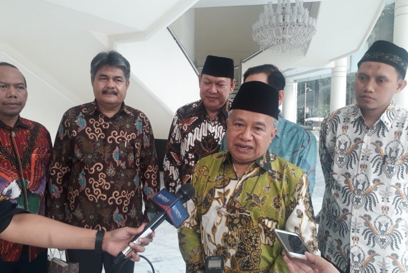 Panitia Pembangunan Rumah Sakit Indonesia Hebron (RSIH) yang juga pengurus Majelis Ulama Indonesia (MUI) menghadap Wakil Presiden Jusuf Kalla, Kamis (12/9). 