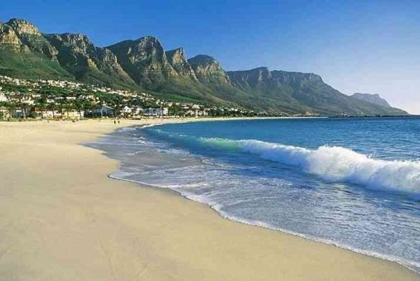 Pantai Breaks di Afrika Selatan