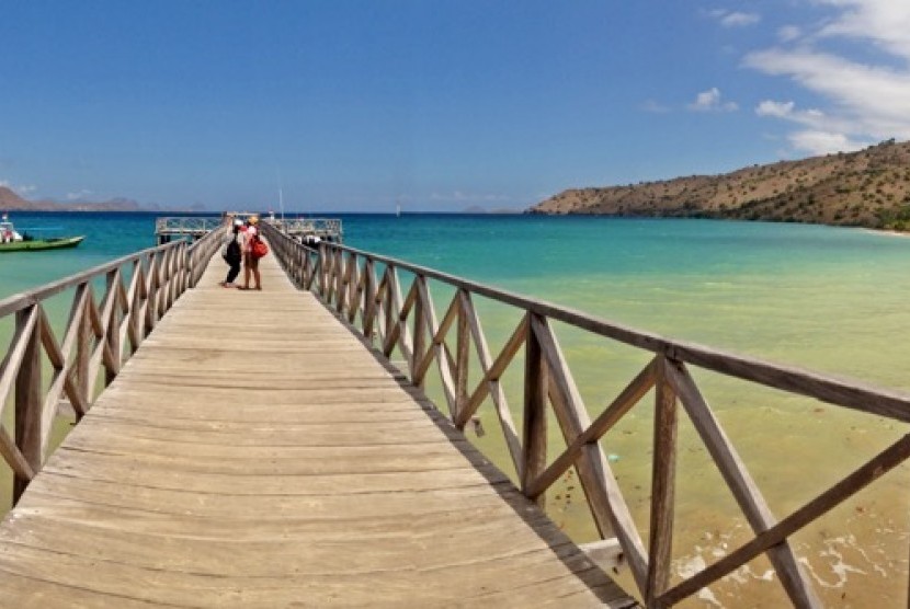 Pemandangan Taman Nasional Komodo.