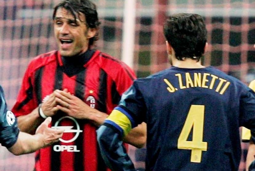 Paolo Maldini (kiri) dan Javier Zanetti saat masih bermain.