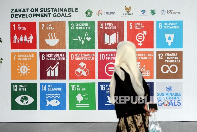 Papan informasi dipasang pada Philanthropy Learning Forum 18 di Jakarta, Rabu (26/7). Badan Amil Zakat Nasional (Baznas) dan Filantropi Indonesia (FI) menginisiasi perumusan Fiqih Zakat on Sustainable Development Goals (SDGs). P