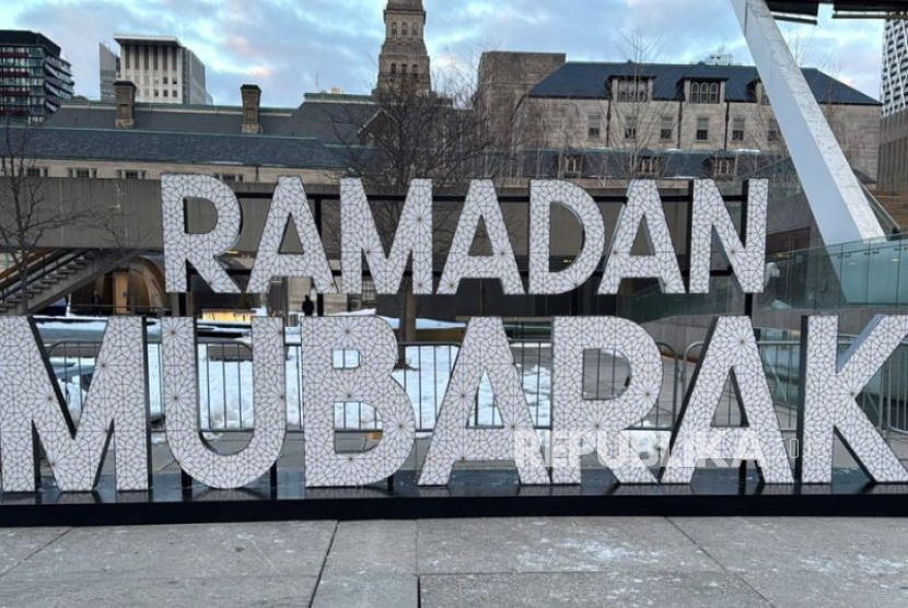 Papan Nama Ramadhan Mubarak