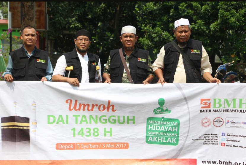 Para dai tangguh yang diberangatkan umrah oleh BMH tahun 2017.