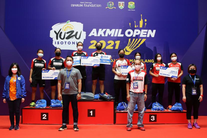 Para juara Yuzu Isotonik Akmil Open 2021.
