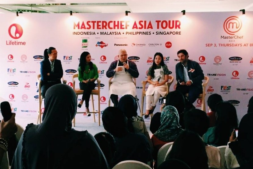 Para juri serta kontestan Masterchef Asia asal Indonesia menjelaskan kepada media tentang rangkaian kompetisi masak yang akan tayang 3 September 2015.