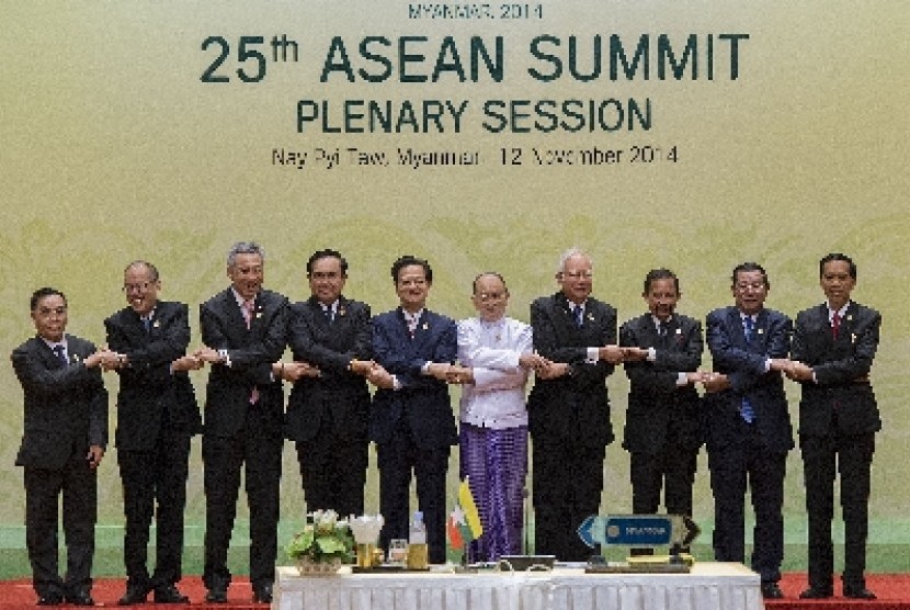Para kepala negara dalam acara KTT ASEAN.