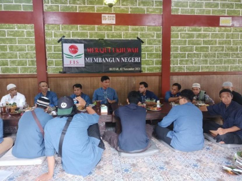 Para mantan napiter Jawa Timur di Yayasan Fajar Ikhwan Sejahtera (FIS).