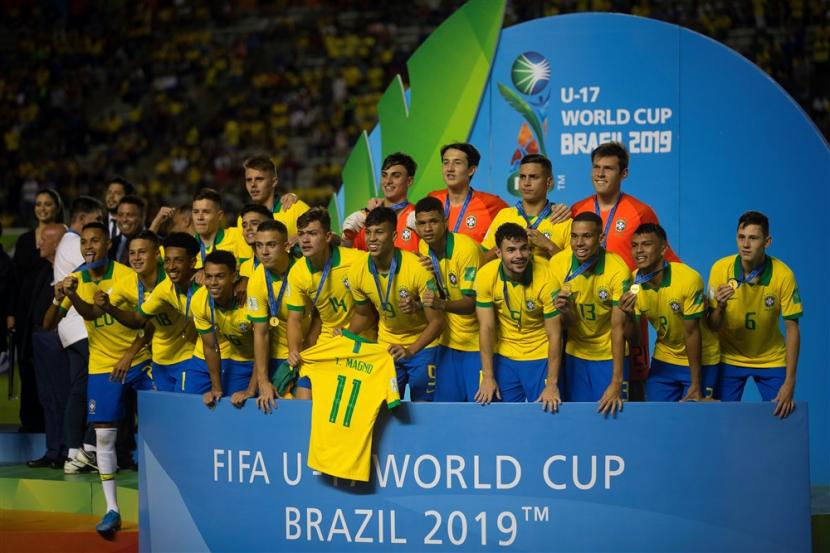Para pemain Brasil merayakan gelar juara Piala Dunia U-17 2019 (ilustrasi). Indonesia akan menjadi negara tuan rumah Piala U017 2023.