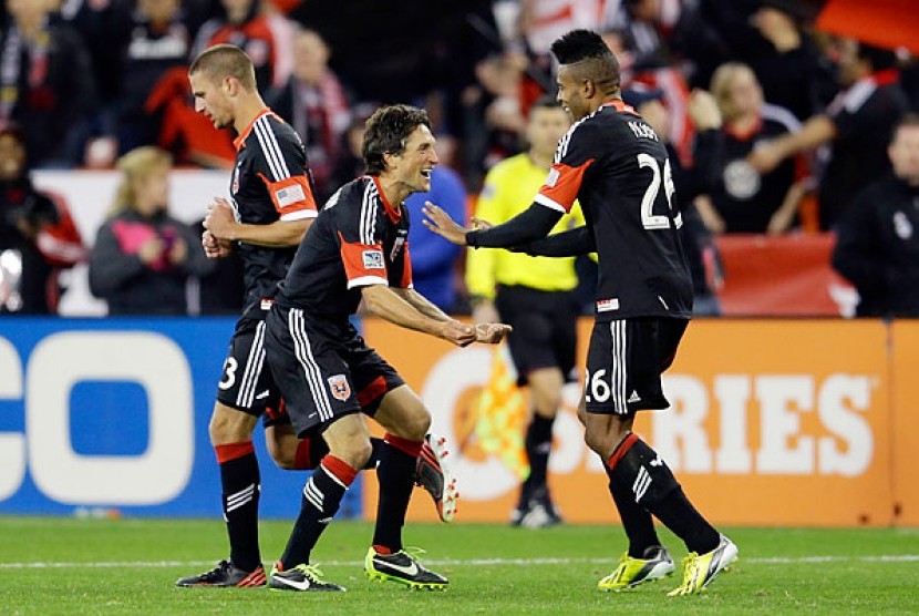 Para pemain DC United merayakan gol yang dicetak Lionard Pajoy ke gawang Real Salt Lake, Ahad (10/3) pagi WIB.