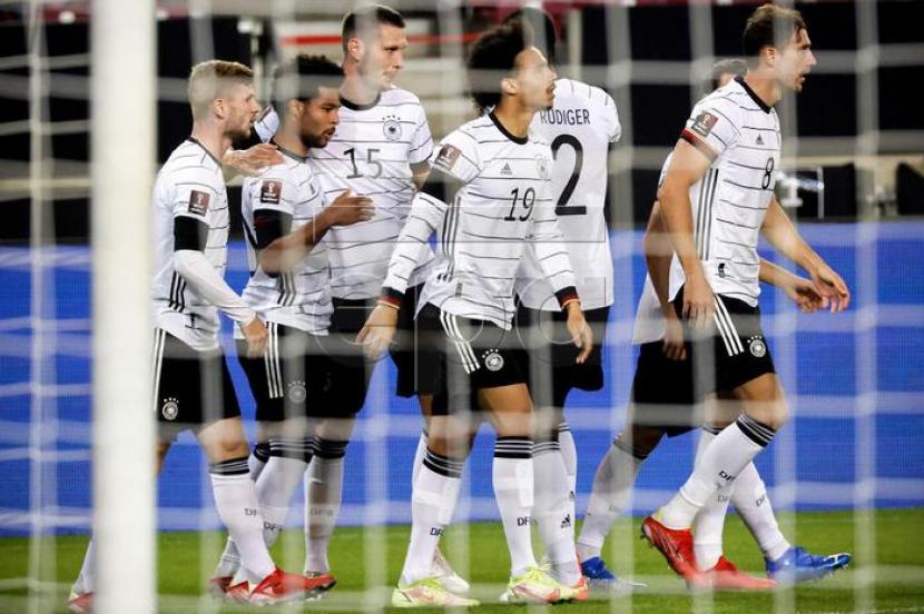 Para pemain Jerman merayakan gol ke gawang Armenia dalam lanjutan kualifikasi Piala Dunia 2022, Senin (6/9) dini hari WIB.