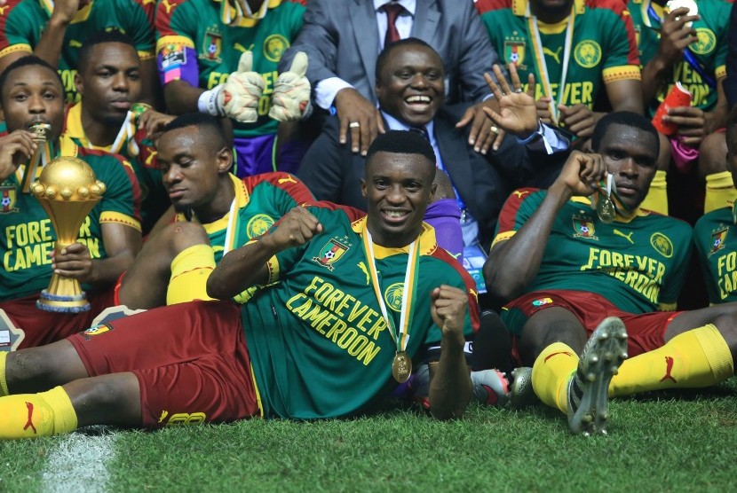 Para pemain Kamerun merayakan juara Piala Afrika 2017 setelah mengalahkan Mesir pada partai final, Senin (6/2) dini hari WIB.