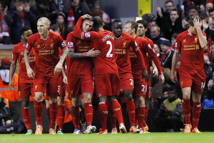 Para pemain Liverpool merayakan gol (ilustrasi).