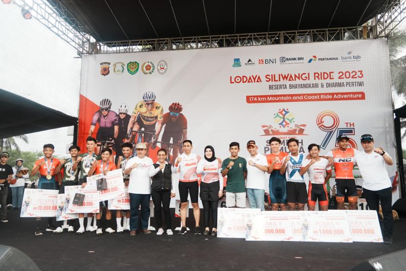 Para pembalap sepeda nasional mendominasi kejuaraan Lodaya-Siliwangi Ride 2023 yang menempuh jarak 174 kilometer dari Tasikmalaya-Pangandaran.