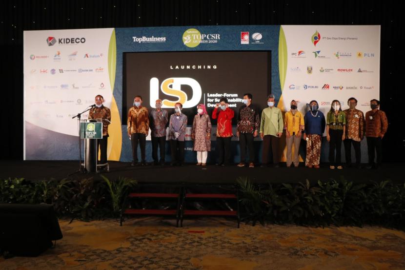Para pemenang TOP CSR Award 2020  dan peluncuran Leader-Forum for Sustainable Development (LSD).