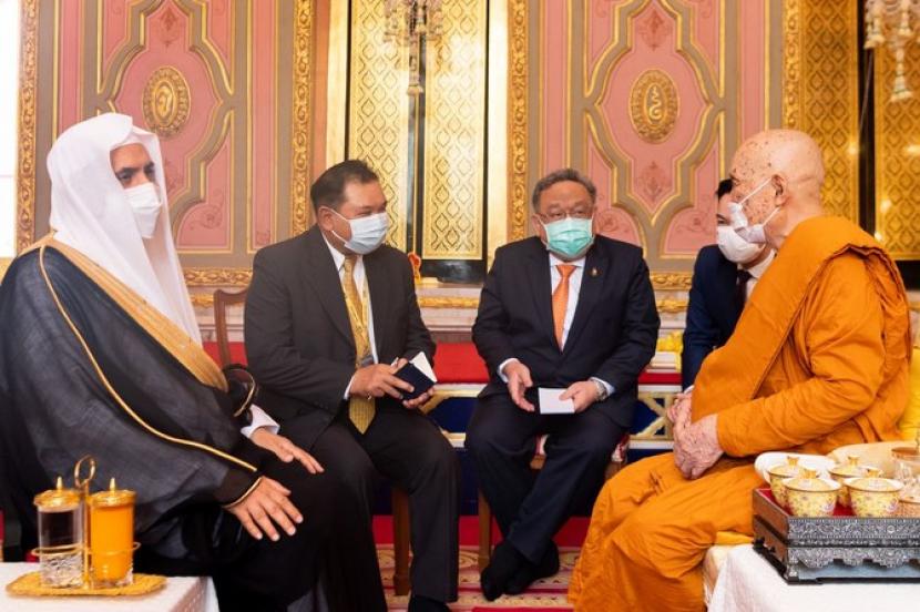 Para Pemimpin Agama Thailand Puji Kunjungan Liga Dunia Muslim