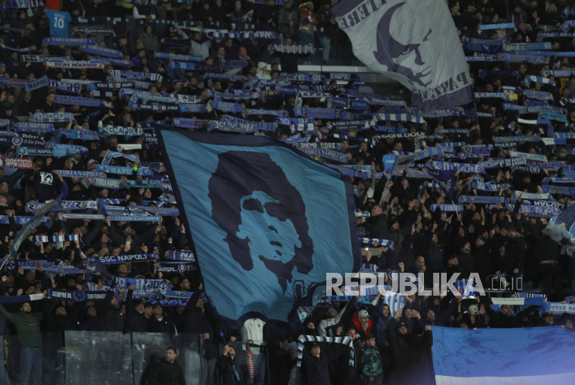 Benfica dan Mourinho Akhirnya Pecah Telur, Napoli Rayakan Kemenangan dalam Tribut untuk Maradona