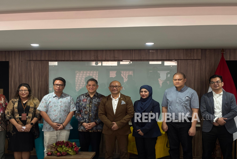 Para pengisi acara Meet d Ambassador dengan tema Foreign Policy of Argentina in the 21st Century, yang digelar oleh Program Studi Hubungan Internasional Universitas Profesor Dr Moestopo (Beragama) Jakarta, 17 Juli 2025.