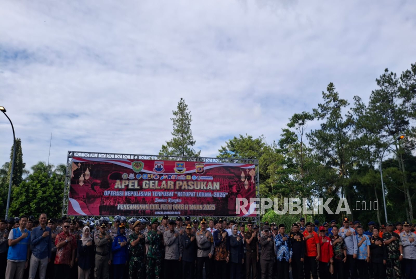 Para Personel Gabungan yang Siap Dikerahkan untuk Mengamankan Musim Mudik Lebaran 2025 di Wilayah Kota Cimahi dan Kabupaten Bandung Barat.