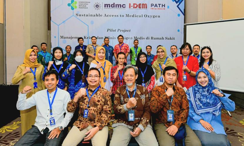  Para peserta Pelatihan Manajemen Krisis dan Klinis Oksigen bagi rumah sakit pemerintah/swasta di Jawa Tengah. Pelatihan ini digelar Muhammadiyah Disaster Management Center (MDMC) bersama Kementerian Kesehatan (Kemenkes) dan Dinas Kesehatan (Dinkes) Provinsi Jateng.