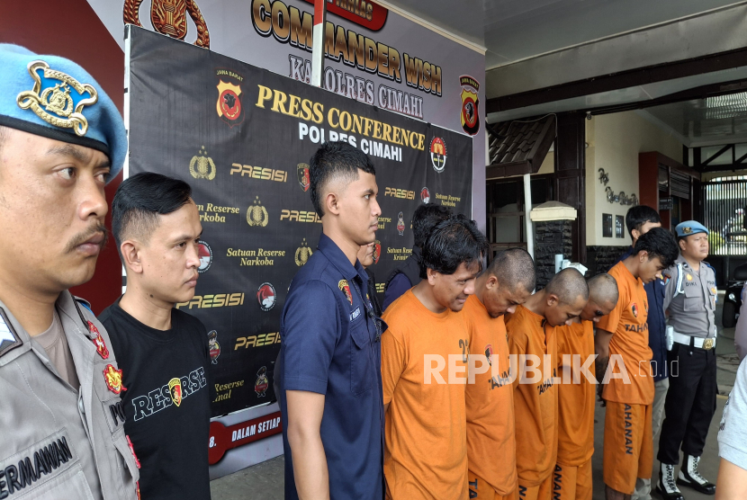 Para Preman di Wilayah Kota Cimahi dan Kabupaten Bandung Barat yang Diamankan Polisi.