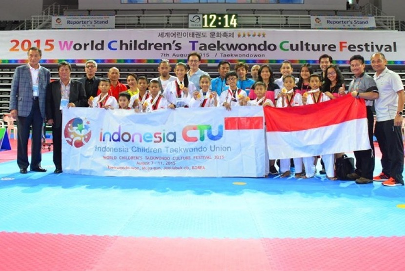 Para Taekwondoin Cilik Indonesia yang berlaga di arena World Children Taekwondo Union  yang berlangsung di Muju Korea Selatan 7-11 Agustus 2015.