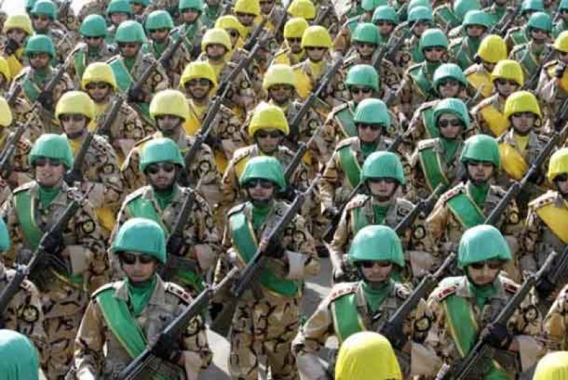 Parade militer Iran 