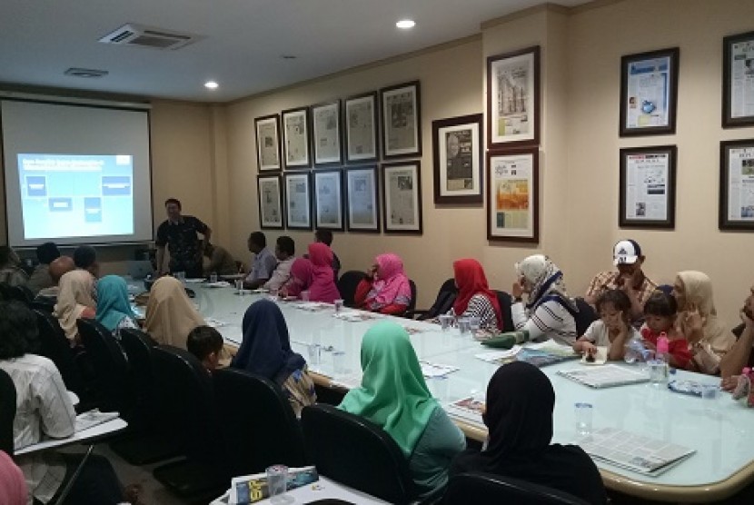 Parenting Session dengan tema 'Menjadikan Anak Hebat dengan Cara Berpikir Suprarasional' digelar di Gedung Republika, Sabgtu (16/9)