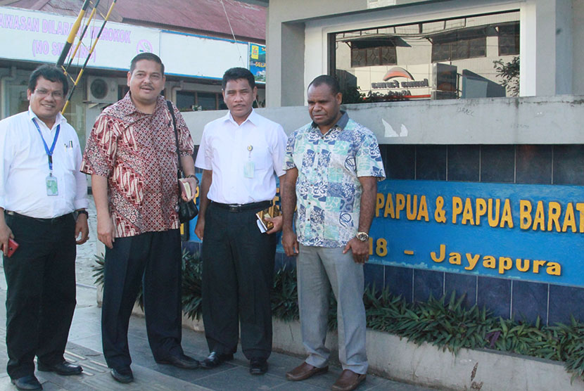 Parlindungan Purba dalam kunjungan kerja ke Papua.