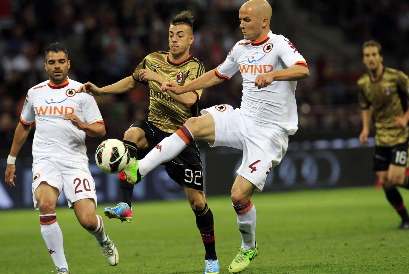 Partai AC Milan vs AS Roma.