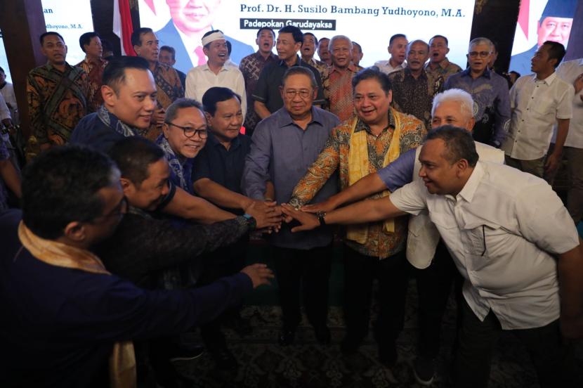 Partai Demokrat menyatakan dukungannya untuk bakal calon presiden Prabowo Subianto di Hambalang, Ahad (17/9/2023).