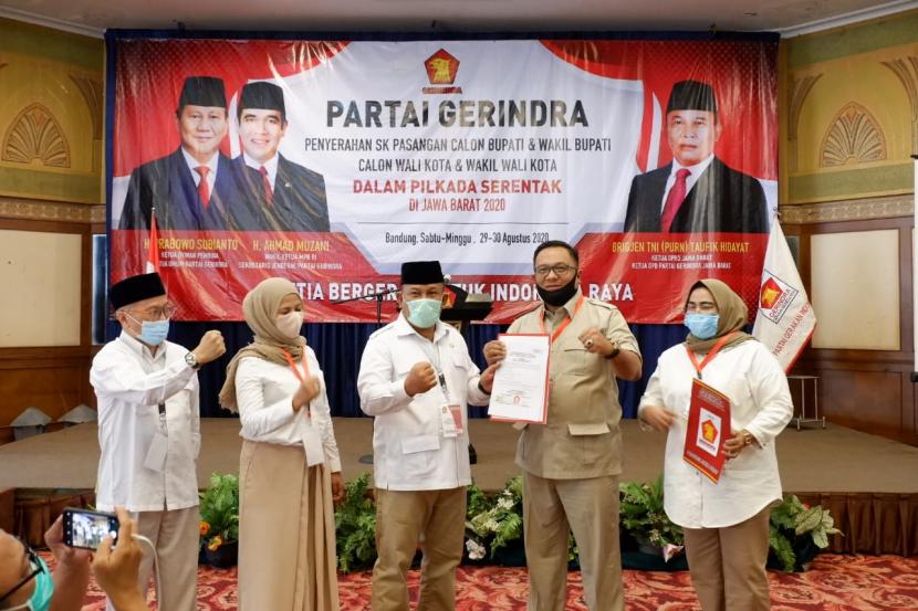 Partai Gerindra dan PDIP memastikan mengusung Pradi Supriatna-Afifah Alia sebagai Calon Wali Kota-Wakil Wali Kota Depok dalam Pilkada Depok yang akan berlangsung pada 9 Desember 2020.