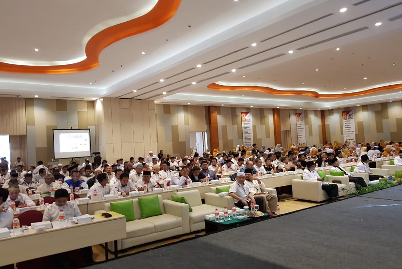 Partai Keadilan Sejahtera (PKS), menggelar penutupan rangkaian acara workshop pemenangan pemilu bertema “Grounded Special Program (GSP) for Politics and Election Konsolidasi Pemenangan Hati Rakyat dalam Pemilu 2019” di Ballroom Haris Hotel, Samarinda, Ahad (20/1).