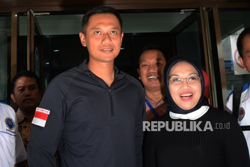 Pasangan Calon Gubernur dan Calon Wakil Gubernur DKI Jakarta Agus Harimurti Yudhoyono dan Sylviana Murni 