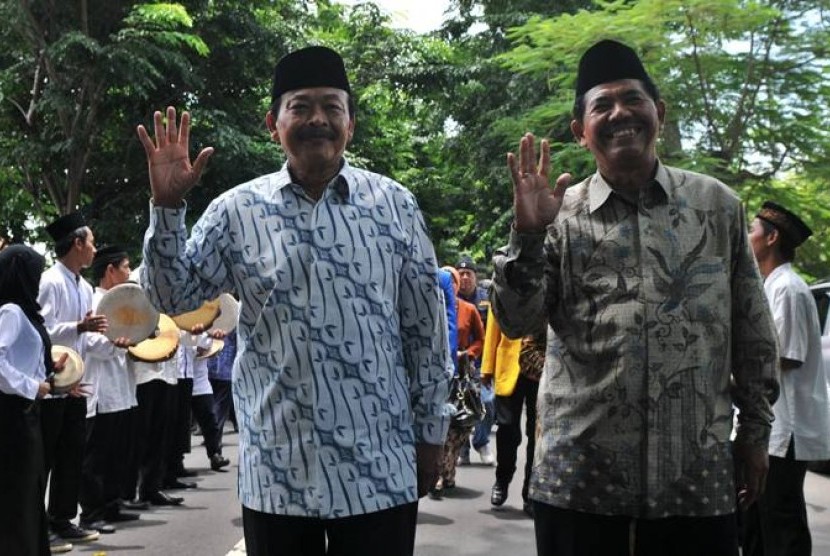 Pasangan calon gubernur-wakil gubernur Jawa Tengah Bibit Waluyo-Sudijono Sastroatmodjo