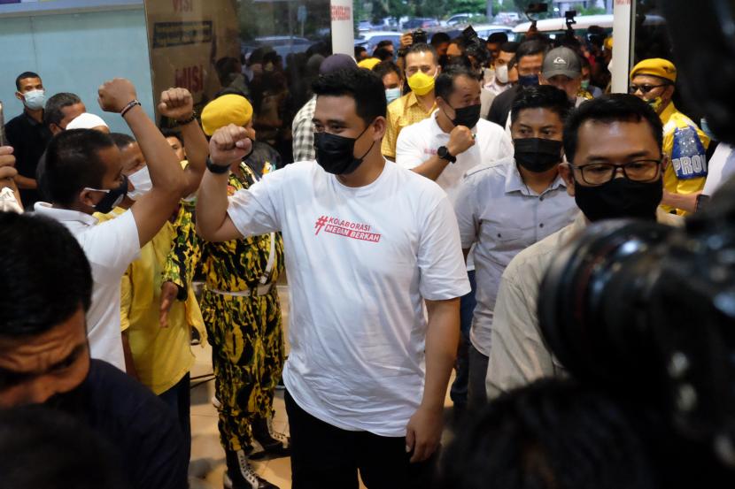 Wali Kota Medan Bobby Nasution didorong maju dalam Pemilihan Gubernur Sumatera Utara (Pilgub Sumut) 2024 ketika menyaksikan pelantikan Forum Dai Muda (Fodium) Sumut. (Foto: Bobby Nasution, ketiga kiri)