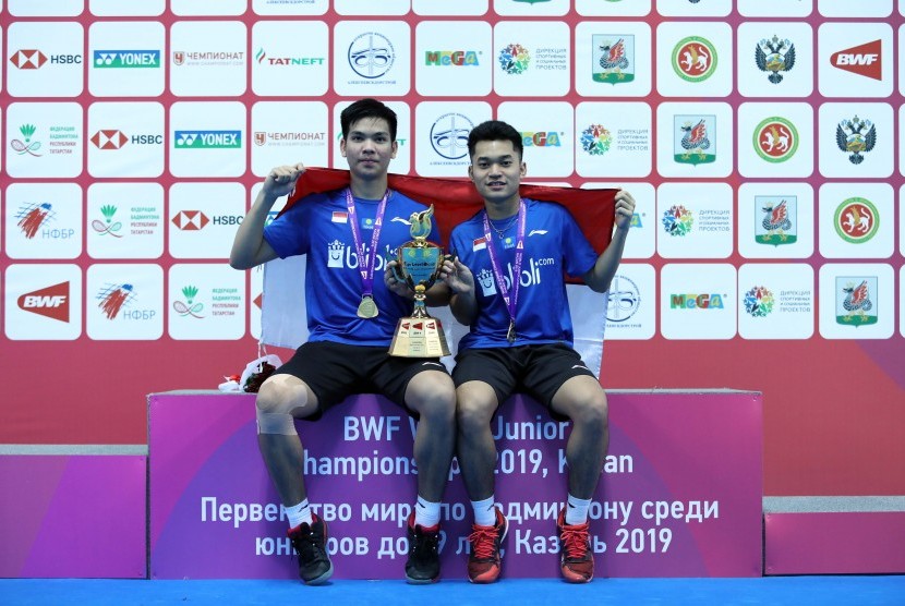 Pasangan ganda putra Indonesia, Leo Rolly Carnando/Daniel Marthin menjadi Juara Dunia Junior 2019.