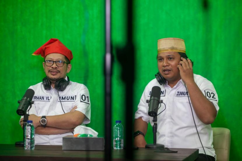Pasangan None-Zunnun menjanjikan warga tak perlu antre lama untuk mengurus KTP jika mereka terpilih memimpin Makassar. 