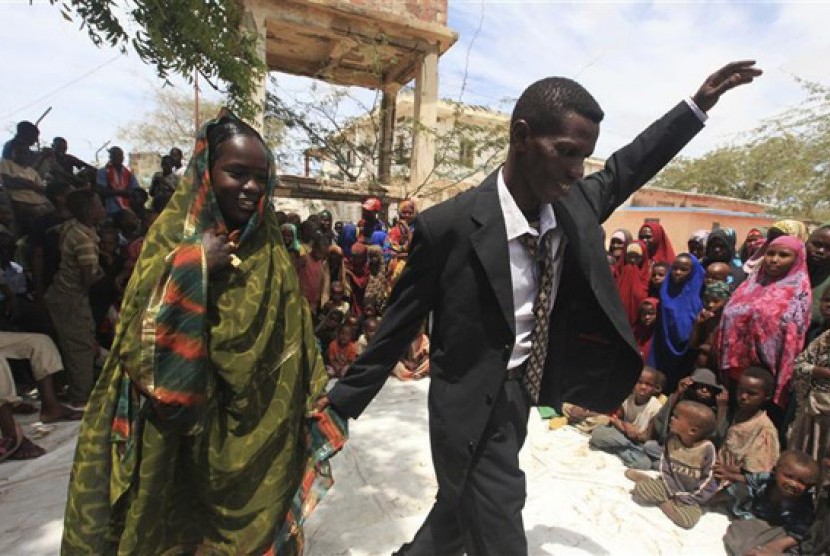 Pasangan pengantin Somalia.