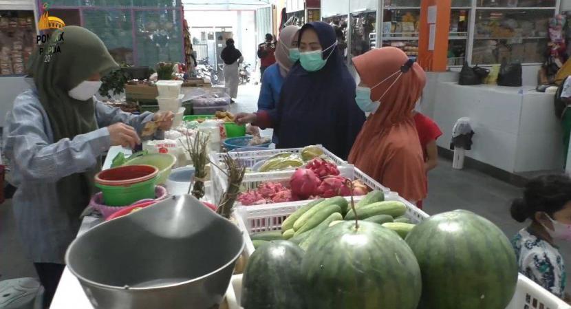Pasar sehat diharapkan dapat mendongkrak ekonomi para pedagang di Kota Malang.