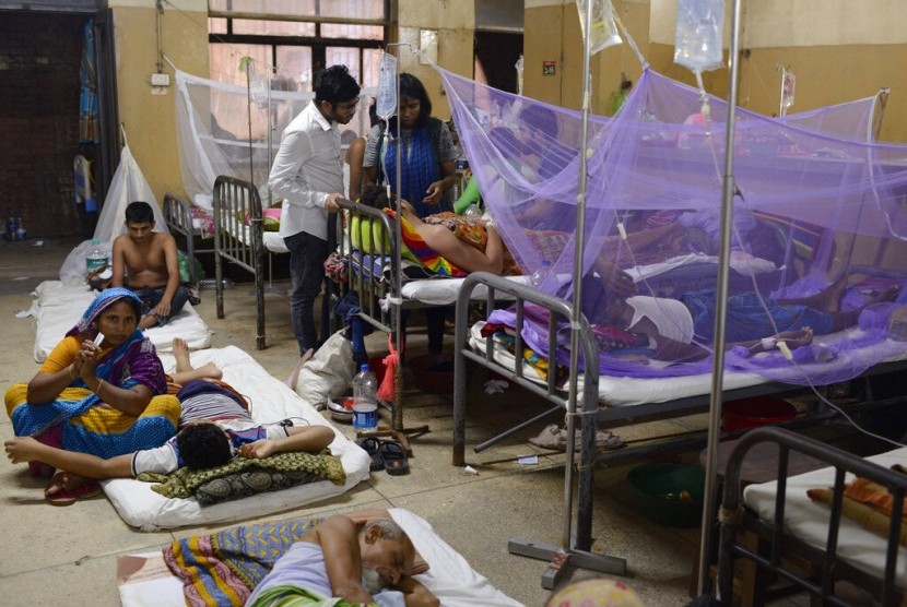 Ilustrasi pasien demam berdarah di Bangladesh.